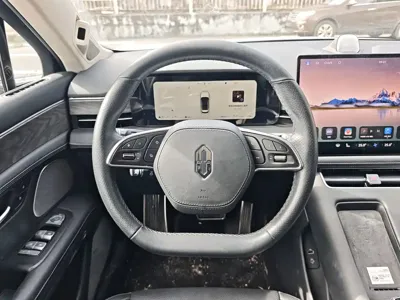 AITO AITO M5