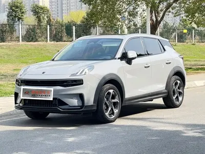 Lynk & Co 06 EM-P