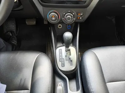 Kia K2