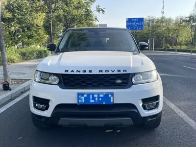Land Rover Sport