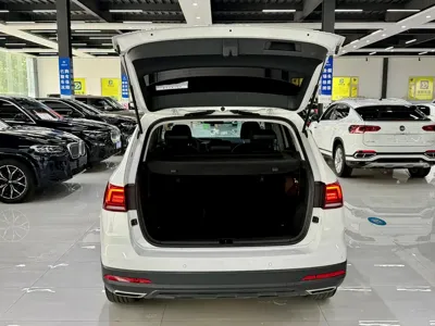 Volkswagen Tharu