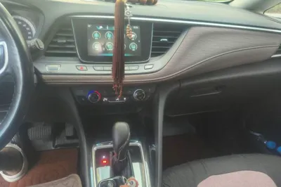 Buick GL6