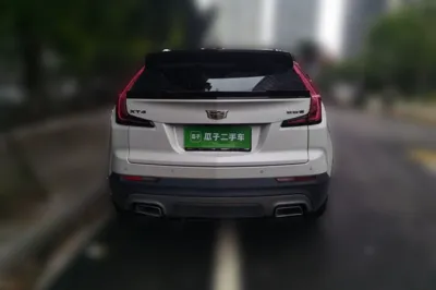 Cadillac XT4