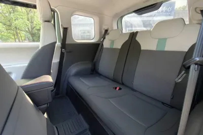 CHANGAN NEVO Lumin