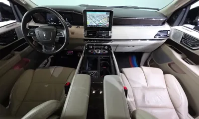 Lincoln Navigator