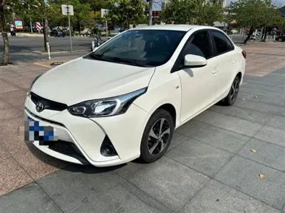 Toyota Yaris L