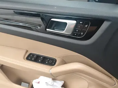 Porsche Cayenne Hybrid
