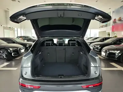 Audi Q5L Sportback