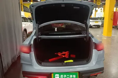 BYD Qin L