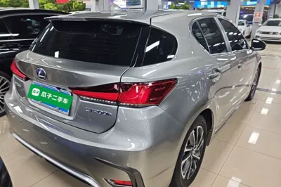 Lexus CT