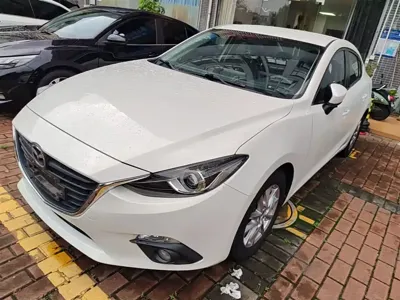 Mazda 3 Axela