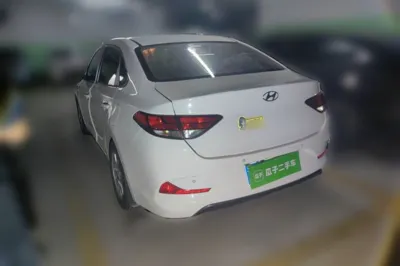 Hyundai Celesta
