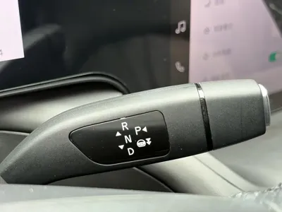 Xpeng P7