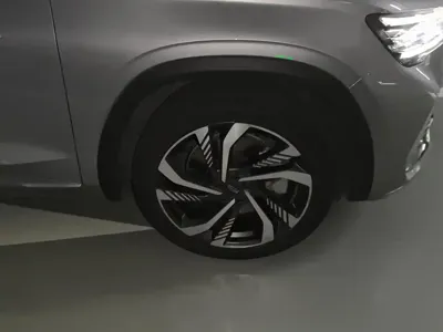 Geely Xingyue L