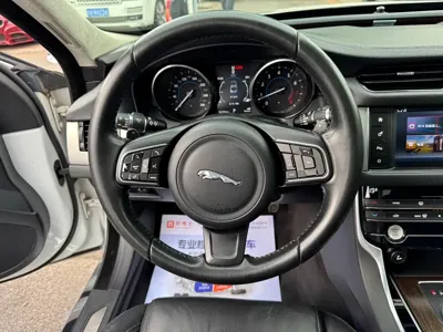 Jaguar XFL