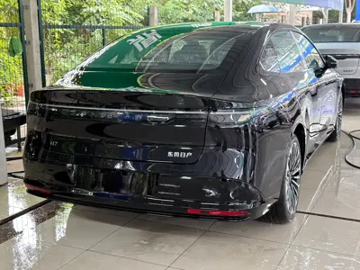 Nissan N7