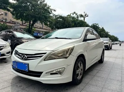 Hyundai Verna