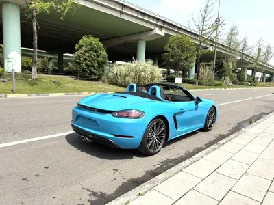 Porsche 718