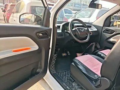 Wuling MINIEV