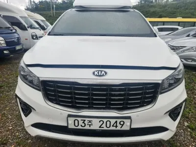 Kia Canival