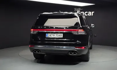 Lincoln Aviator