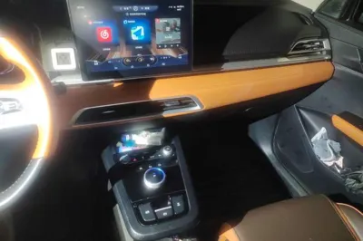 BYD e2