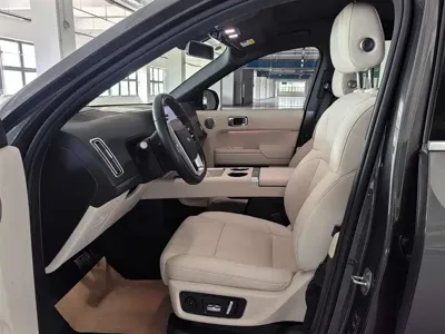 Li Auto Li L8