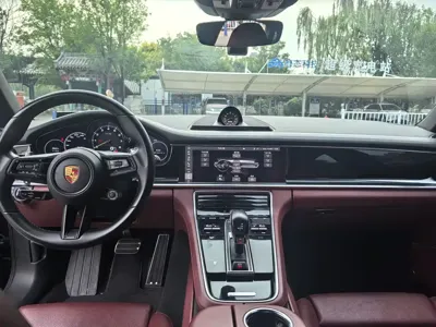 Porsche Panamera Hybrid