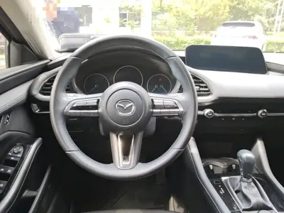 Mazda 3 Axela