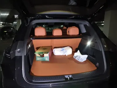 Li Auto Li L6