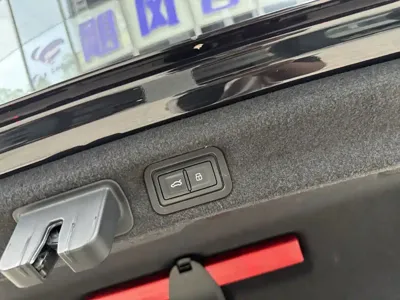Audi A7L