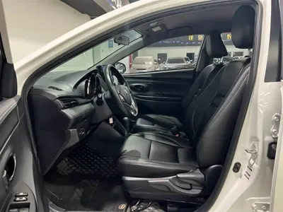 Toyota Yaris L