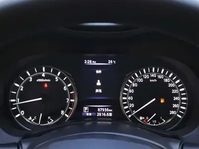 Infiniti Q50L