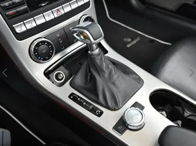 Mercedes-Benz SLK-Class