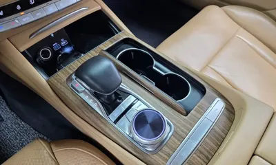 Kia K9