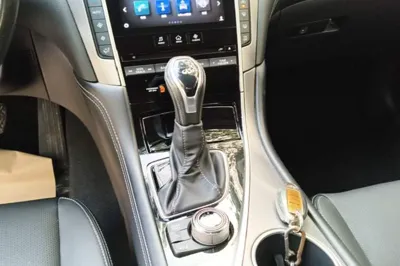 Infiniti Q50L