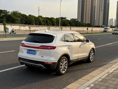 Lincoln MKC