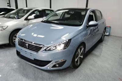 Peugeot 308S