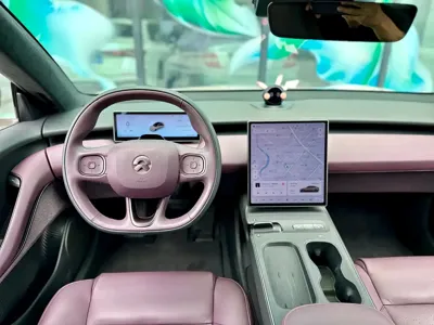 Nio ET5