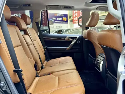 Lexus GX