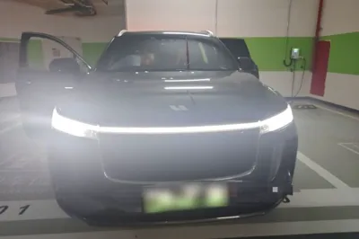 Li Auto ONE