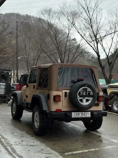 Jeep Wrangler