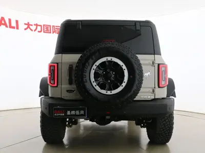 Ford Bronco