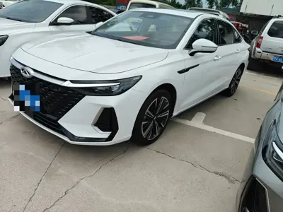 Chery Arrizo 8