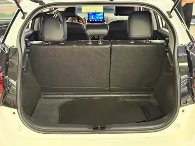 Toyota Yaris L