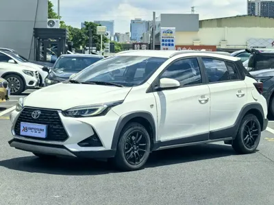 Toyota Yaris L