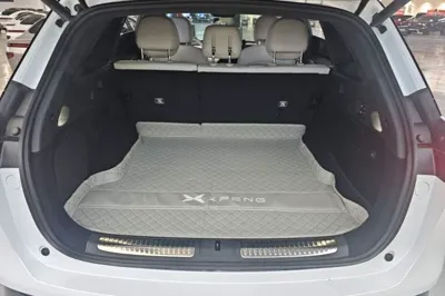 Xpeng G9