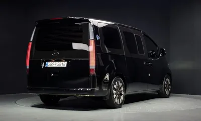 Hyundai Staria