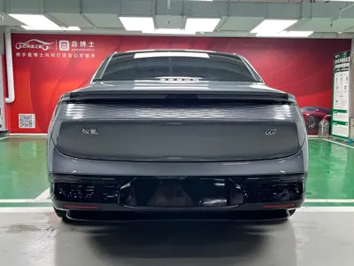 Zeekr 007