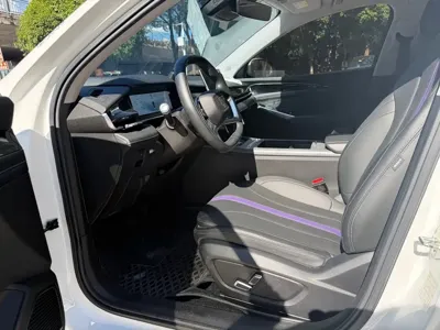 Geely Xingrui
